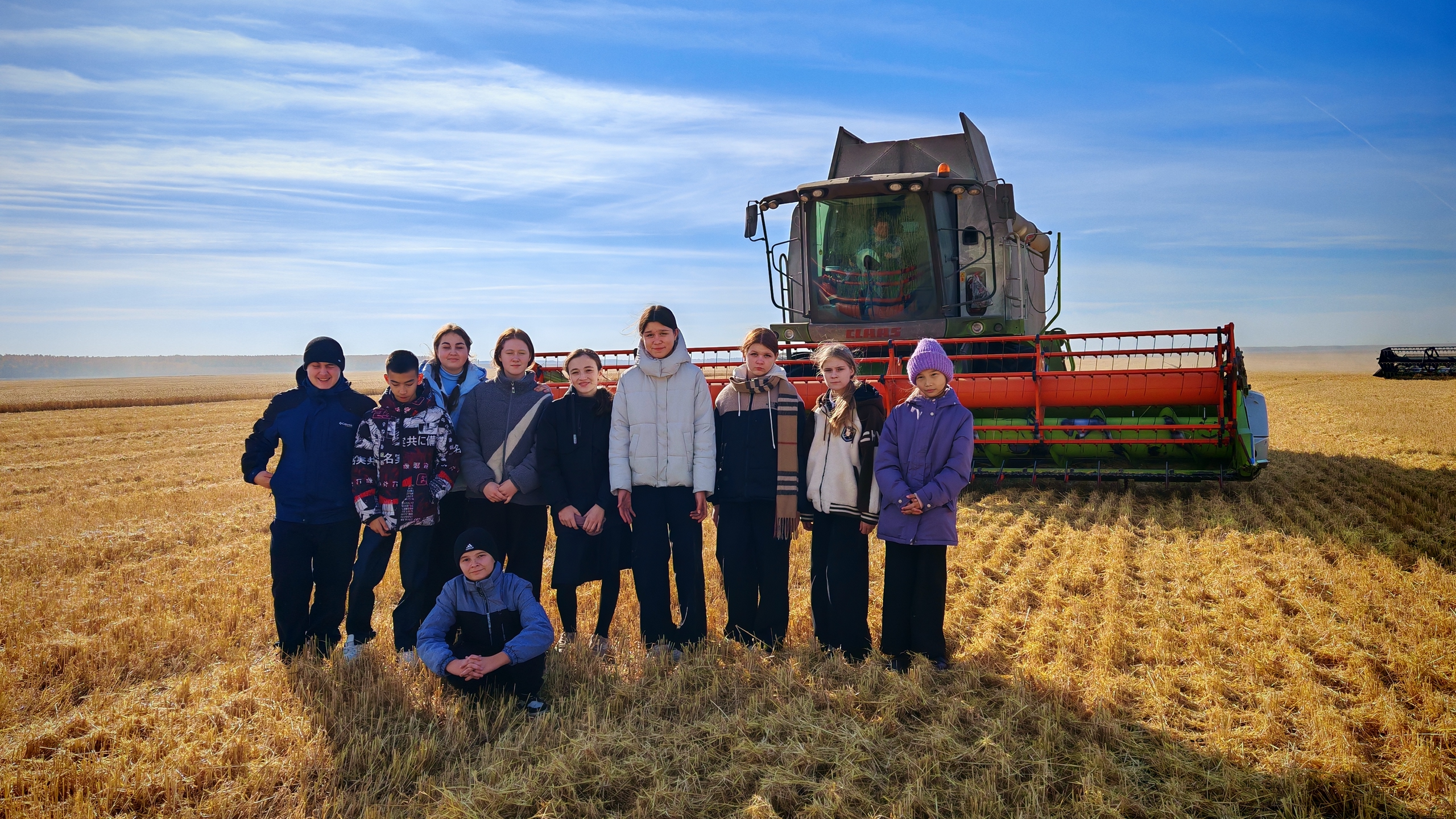 Сегодня наши ребята из Агротехкласса окунулись в мир настоящего сельского хозяйства! .