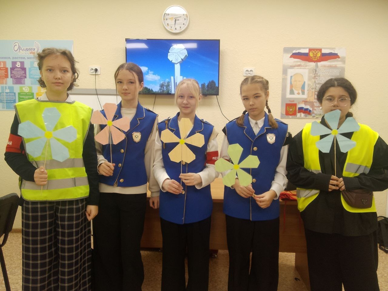 В память о детях блокадного Ленинграда… .