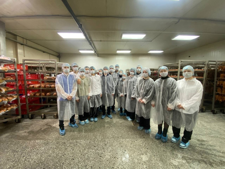 Мясоперерабатывающее предприятие "Велес".