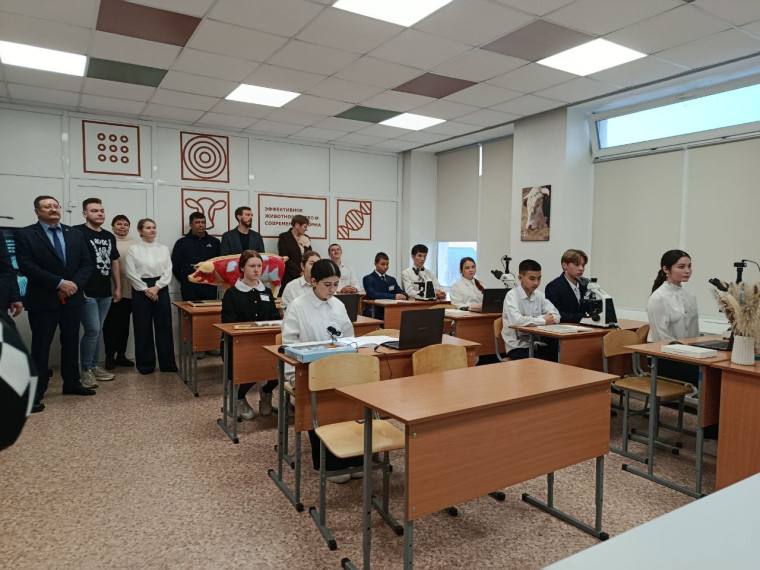 Сегодня в нашей школе произошло знаменательное событие – состоялось открытие Агротехкласса!.