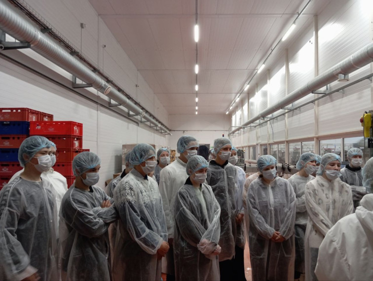 Мясоперерабатывающее предприятие "Велес".