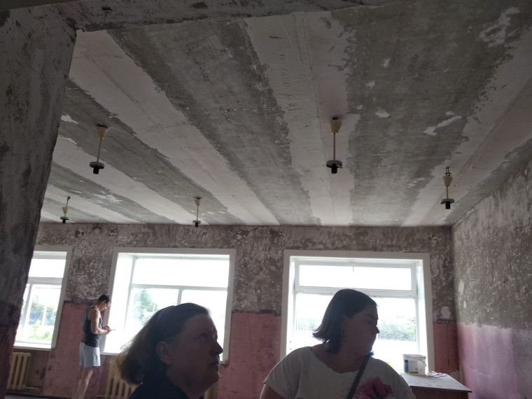 Ремонт школы.