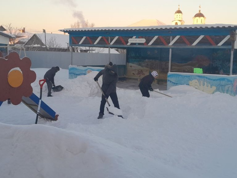 Волонтерский отряд "Рука помощи" снова в работе.