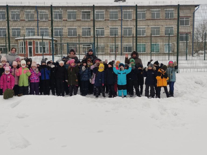 Игра марш-бросок для первоклассников.