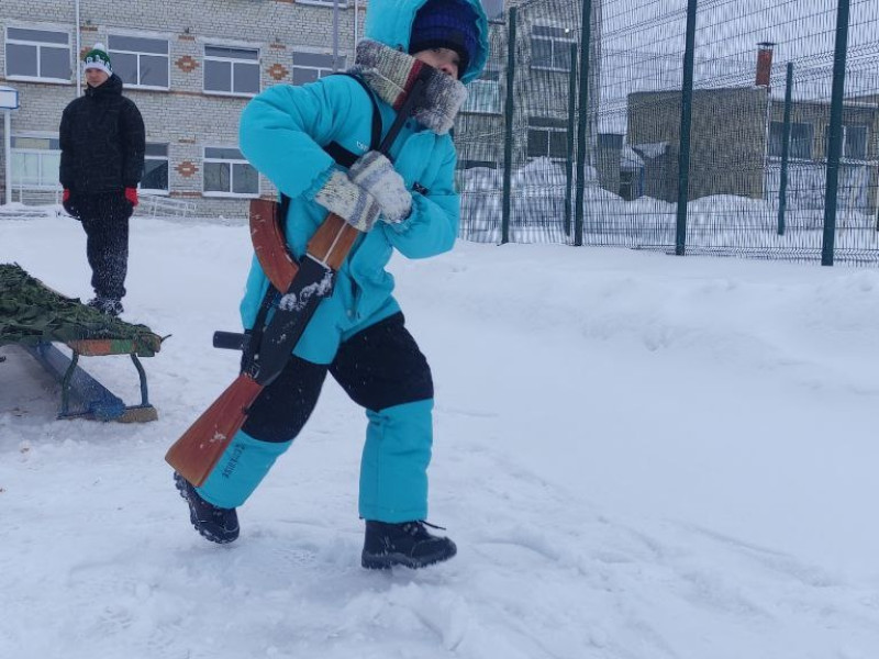 Игра марш-бросок для первоклассников.