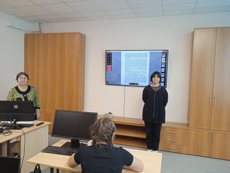 Час громкого чтения "Читаем книги о войне".