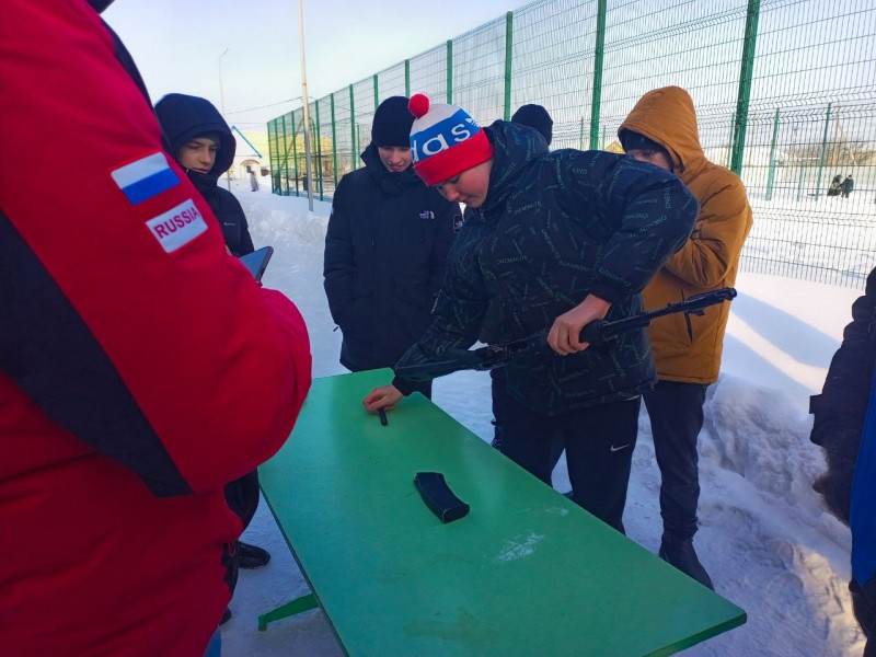 Военно-патриотическая игра "Зарница".