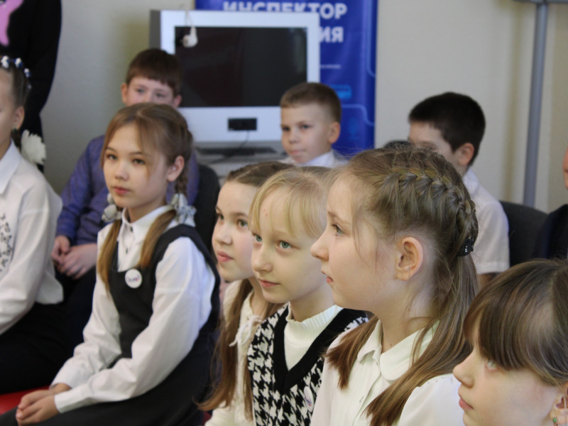 Орлята России встретились с Депутатом государственной Думы Александром Владимировичем Ильтяковым.