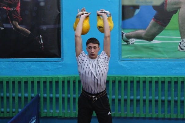 Наши силачи боролись за победу!.