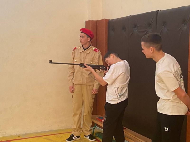 Игра "Армейские будни".