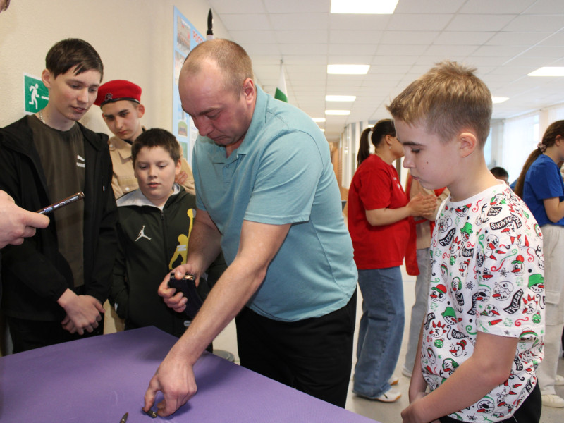 Игра "Армейские будни".