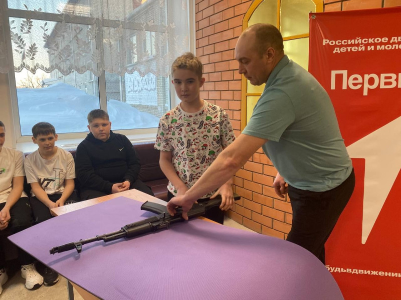 Игра "Армейские будни".