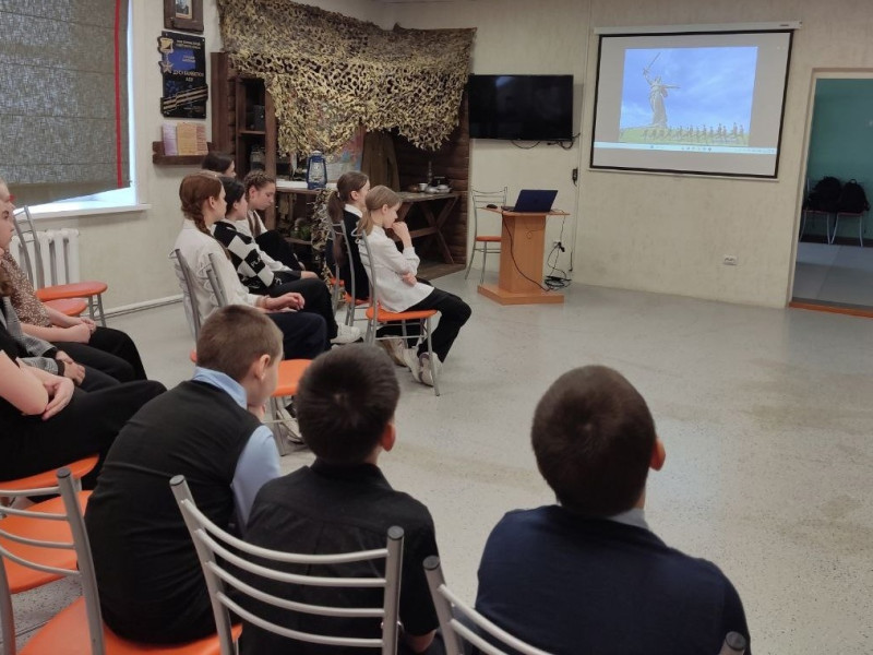 Урок памяти "Не женщины придумали войну".